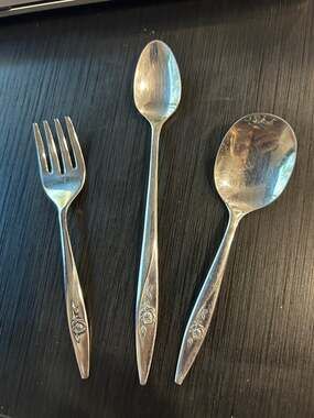 Vintage Oneida Lasting Rose Baby Toddler Flatware 3 Pc Spoon Fork Stainless
